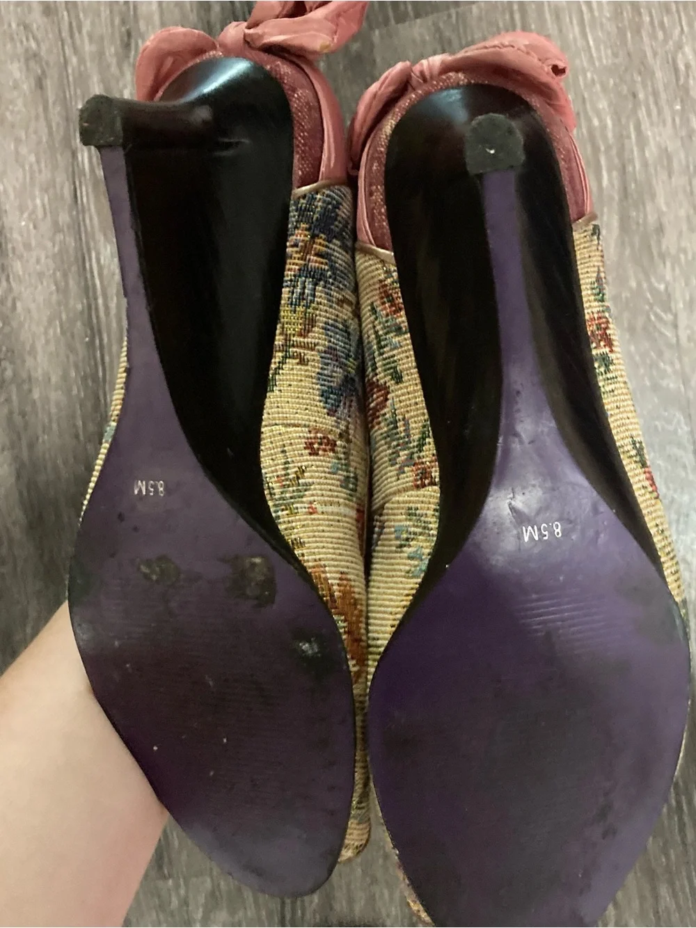 Kenzie Blink Tapestry Floral Peep Toe Wedge Heels Pink Bow Accent Size 8.5M